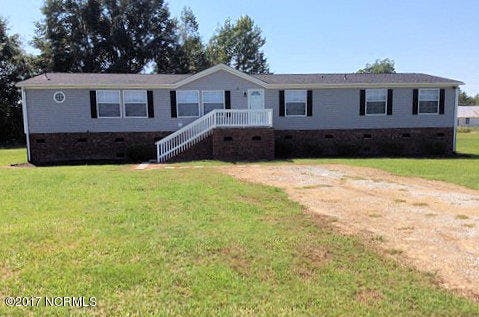 32 Dodge Point Dr., Pinetops, NC 27864