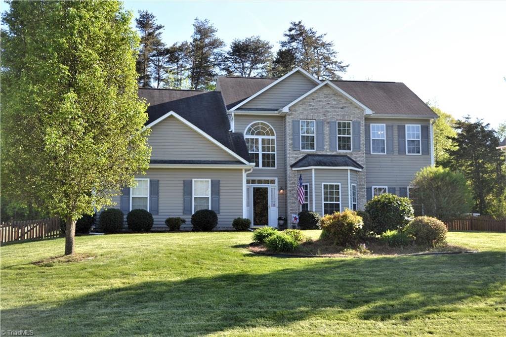 Exterior photo of 2198 Glen Cove Way, High Point NC 27265. MLS: 929191