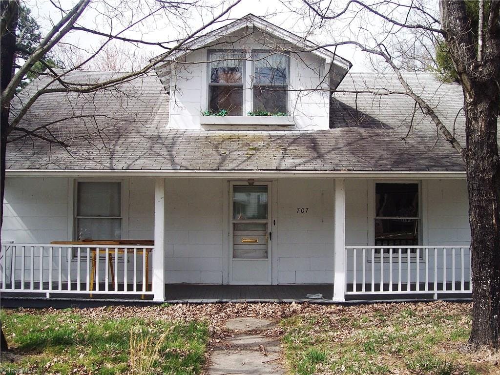 Front Full Porch