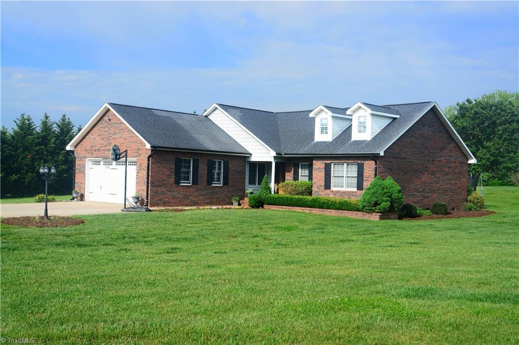Exterior photo of 248 Seven Springs Loop, Statesville NC 28625. MLS: 795076