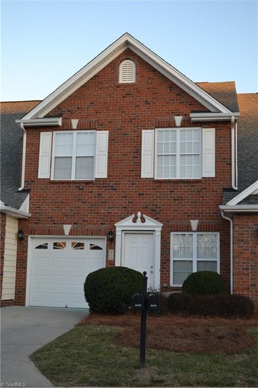 BRICK 2 story town home in Piedmont Trace