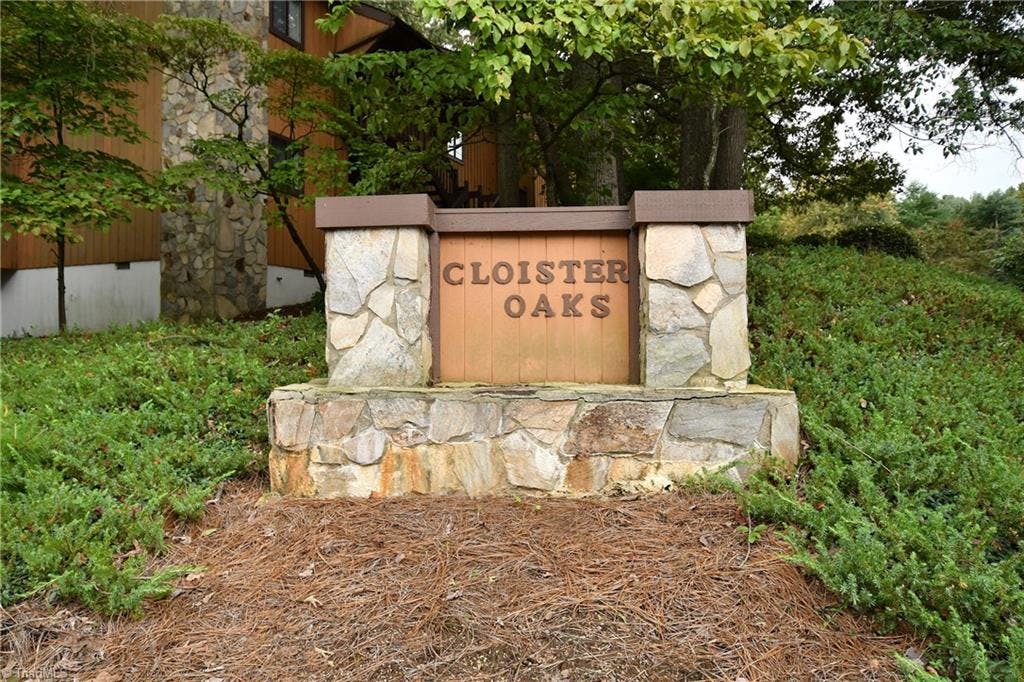 Exterior photo of 120 Cloister Oaks Circle # 120, Winston Salem NC 27127. MLS: 902725