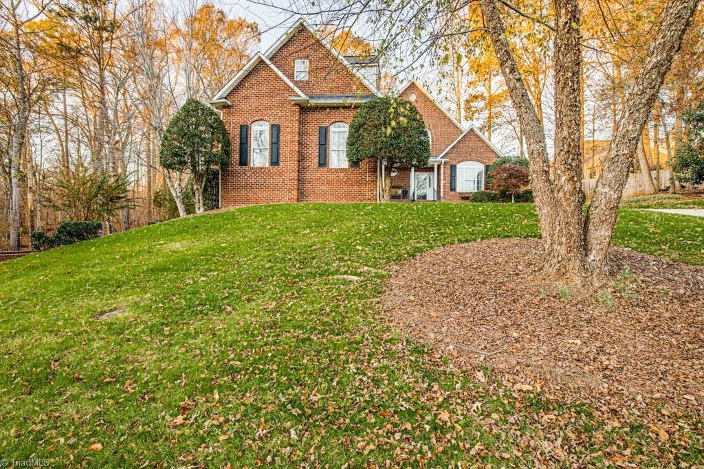 Exterior photo of 4610 Asbury Place Drive, Clemmons NC 27012. MLS: 002558