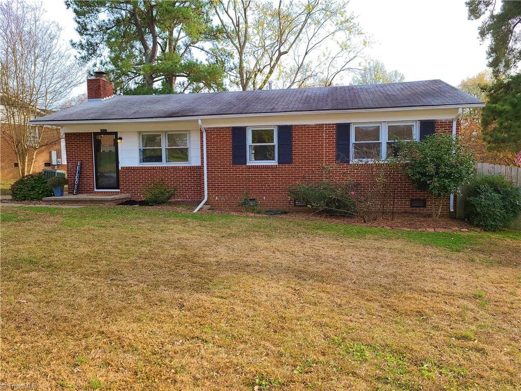 Exterior photo of 2317 Westhaven Drive, Greensboro NC 27403. MLS: 004719