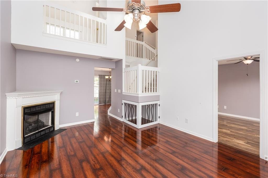 This beautiful open concept townhouse is waiting for you to move in!