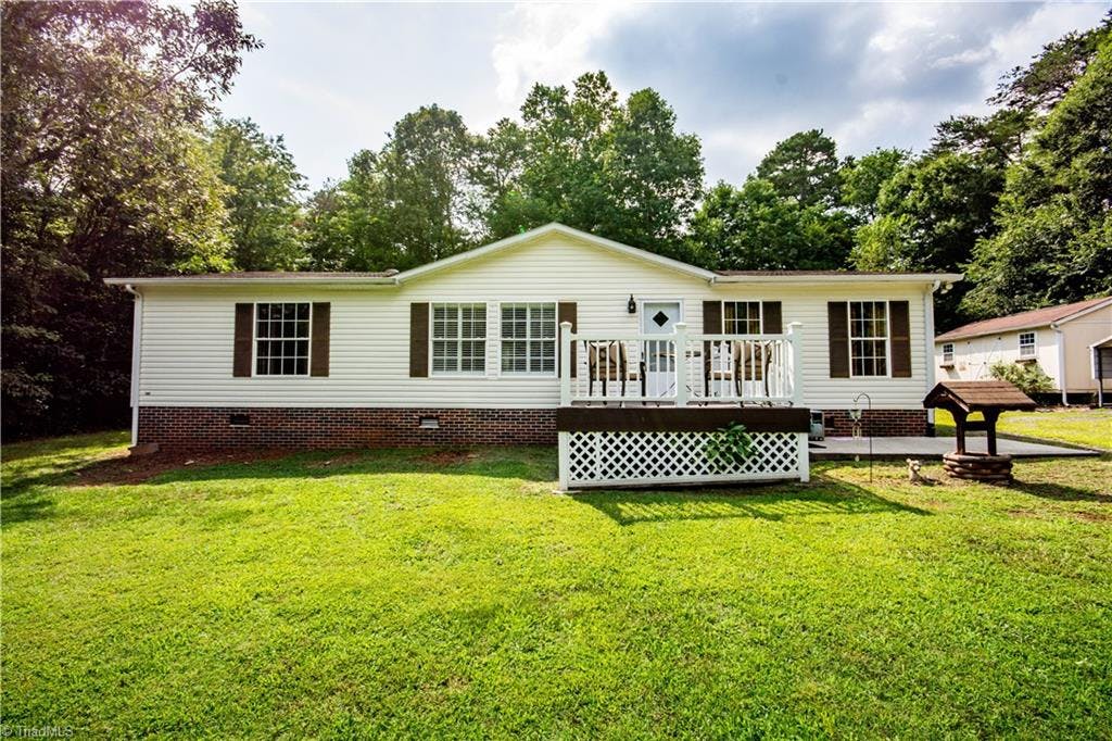 Exterior photo of 198 Canfield Drive, Olin NC 28660. MLS: 1037151