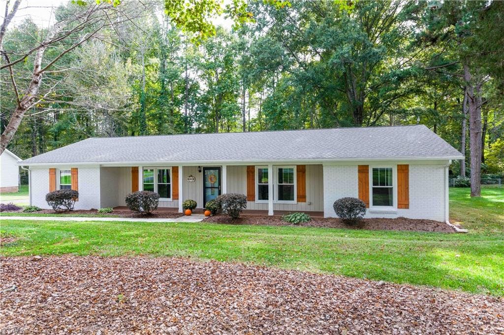 Exterior photo of 1619 Underpass Road, Advance NC 27006. MLS: 1046629