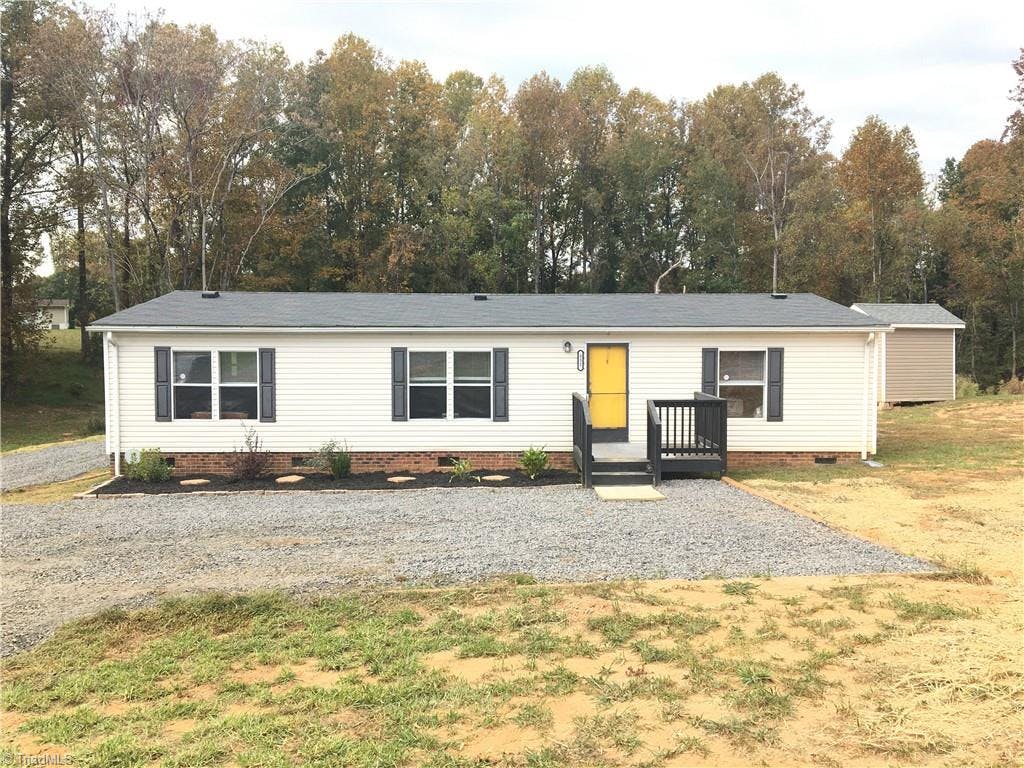 Exterior photo of 332 Westminister Avenue, Reidsville NC 27320. MLS: 1086876