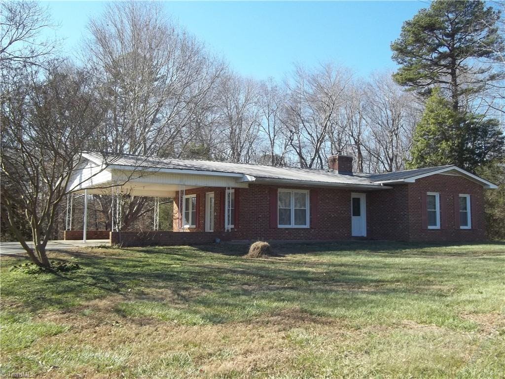Exterior photo of 5388 Clyde King Road, Asheboro NC 27205. MLS: 1092822
