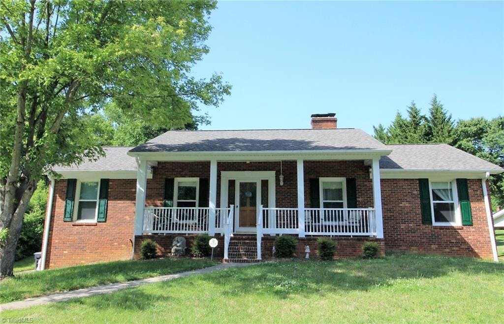 Exterior photo of 110 Linville Springs Road, Kernersville NC 27284. MLS: 1105345