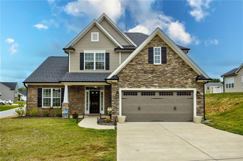 Exterior photo of 2556 Mossy Meadow Trail, Kernersville NC 27284. MLS: 1107583