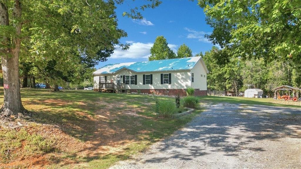 Exterior photo of 6676 Clyde King Road, Seagrove NC 27341. MLS: 1121378