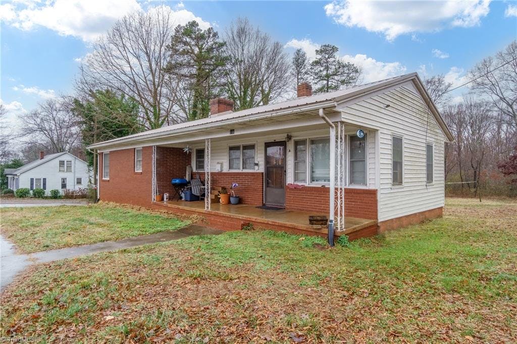Exterior photo of 144 Bell Farm Road, Statesville NC 28625. MLS: 1129189