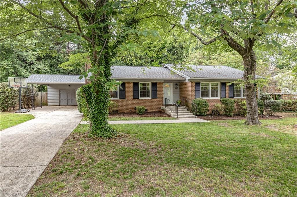 Welcome home to this 3 Bedroom, 2 Bath Ranch home nestled in Fairwood Forest!  Also, features a 2 car carport and storage room.