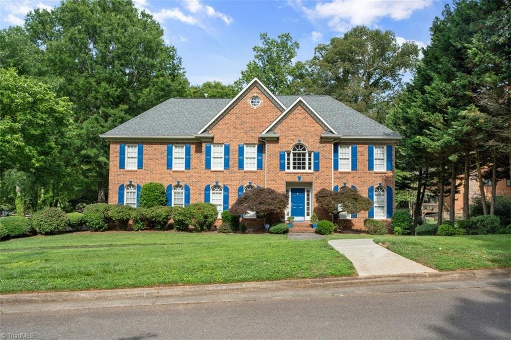 1455 Turkey Hill Rd, located in Merrimont Hills. Minutes from Silas Creek Parkway, Wake Forest University, shopping
