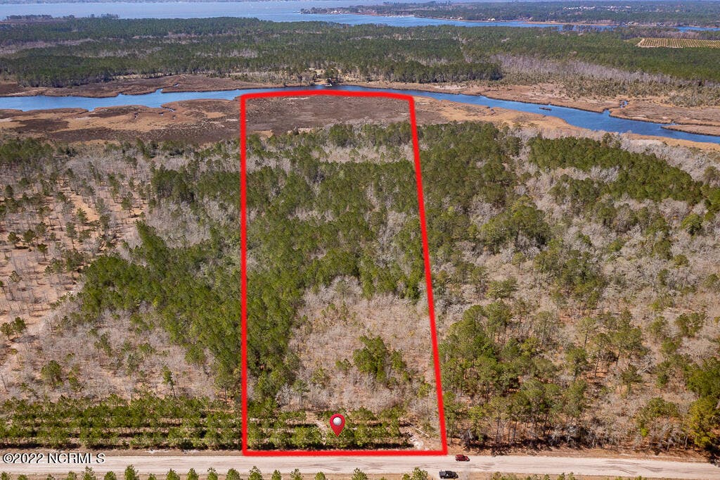 43 acre waterfront land tract