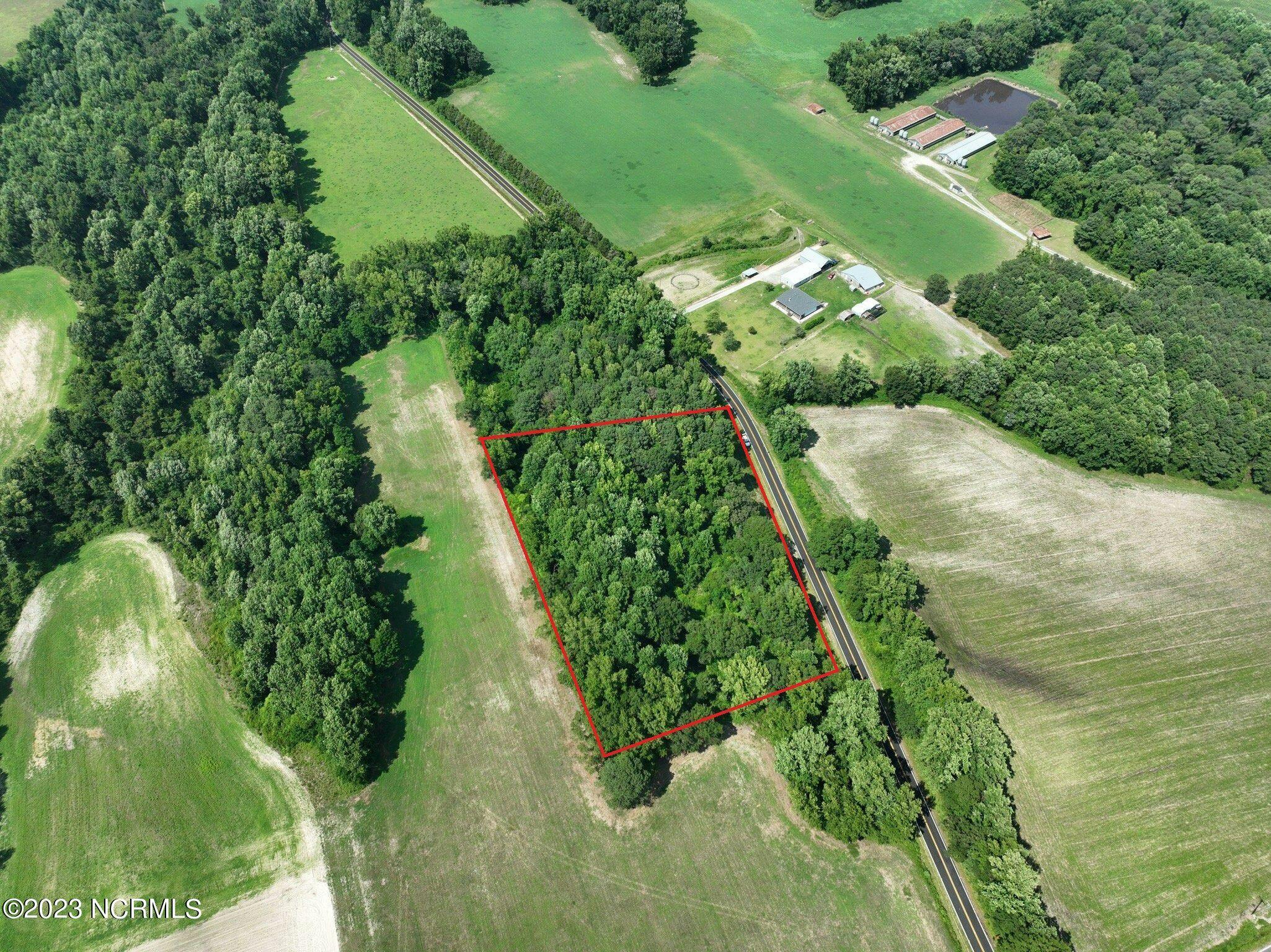 Arial 3.7 ac with approx lot lines