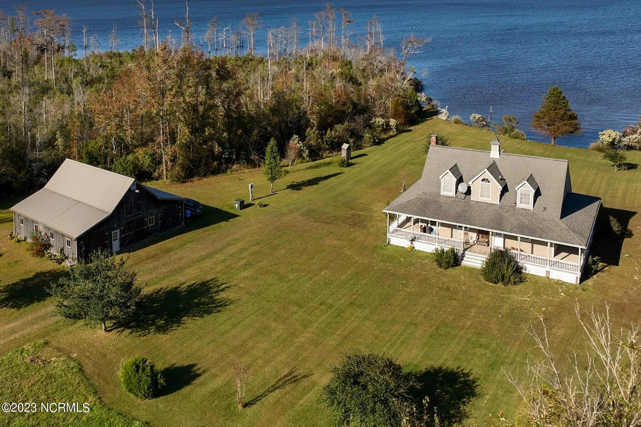 92 Acres & Home on the River