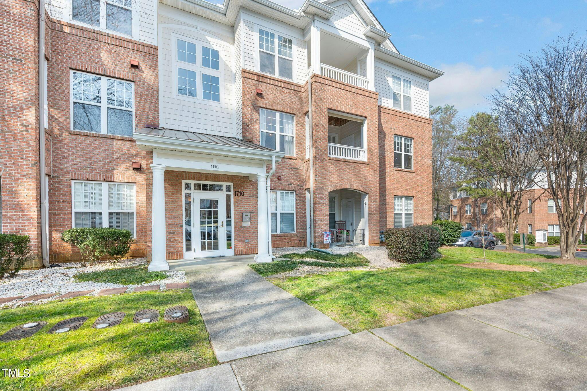 1710 Tiffany Bay Court 201 Raleigh_JRKno