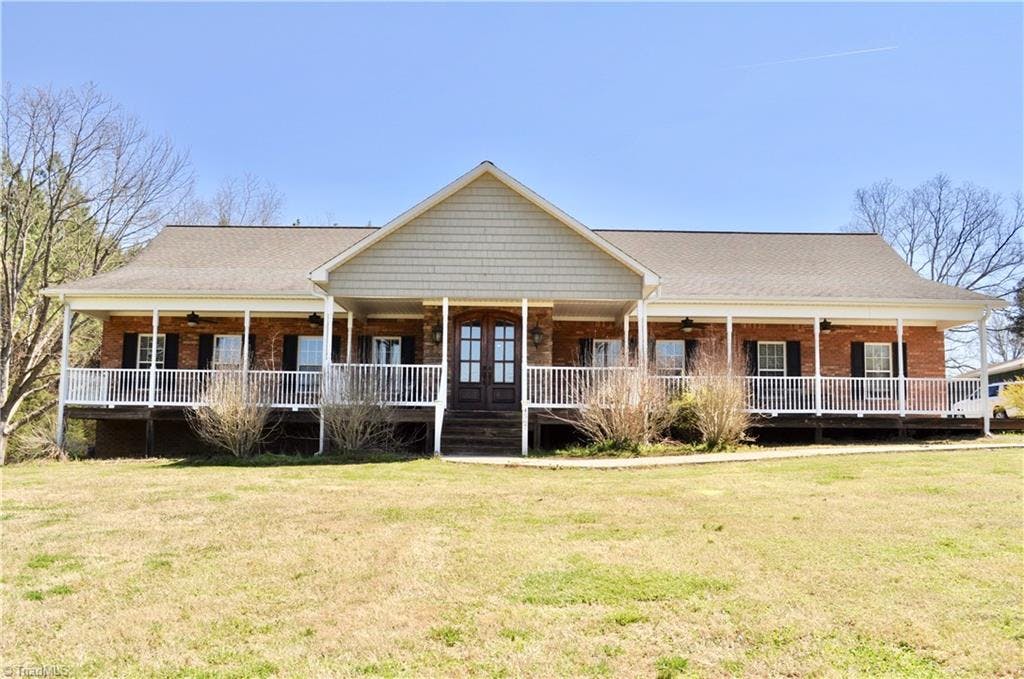 Exterior photo of 4567 Friedberg Church Road, Clemmons NC 27012. MLS: 925430
