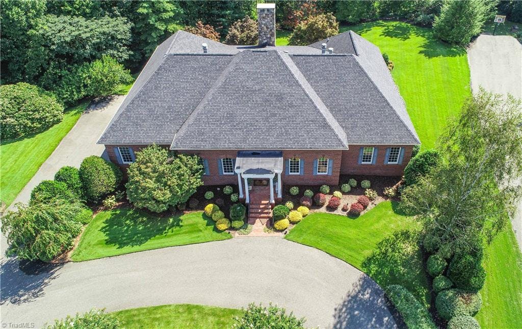 Spectacular aerial shot of 538 Montclaire Drive