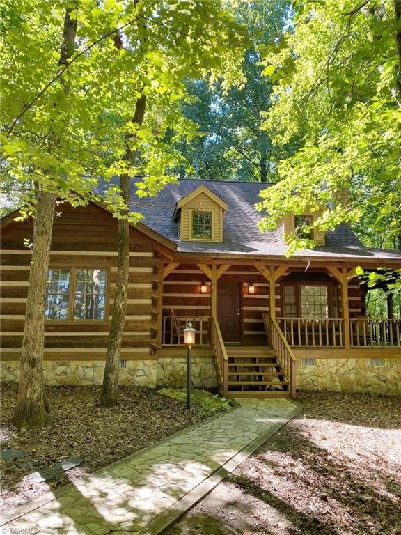 Authentic Log Home