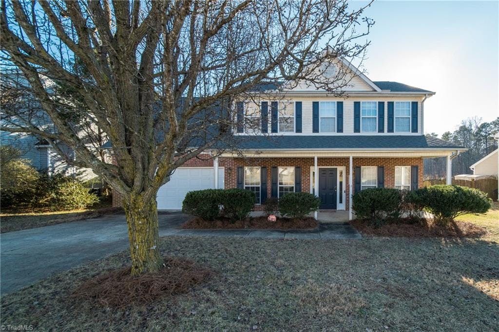 Exterior photo of 220 Creekview Drive, Kernersville NC 27284. MLS: 1097946