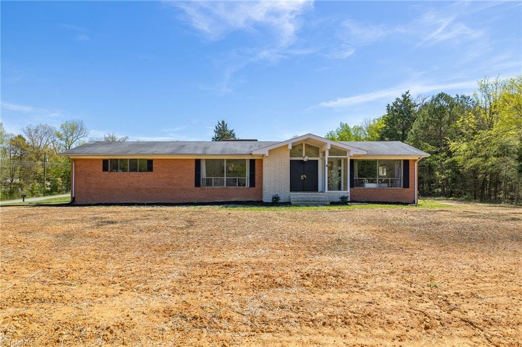 Exterior photo of 128 Shell Road, Thomasville NC 27360. MLS: 1102430