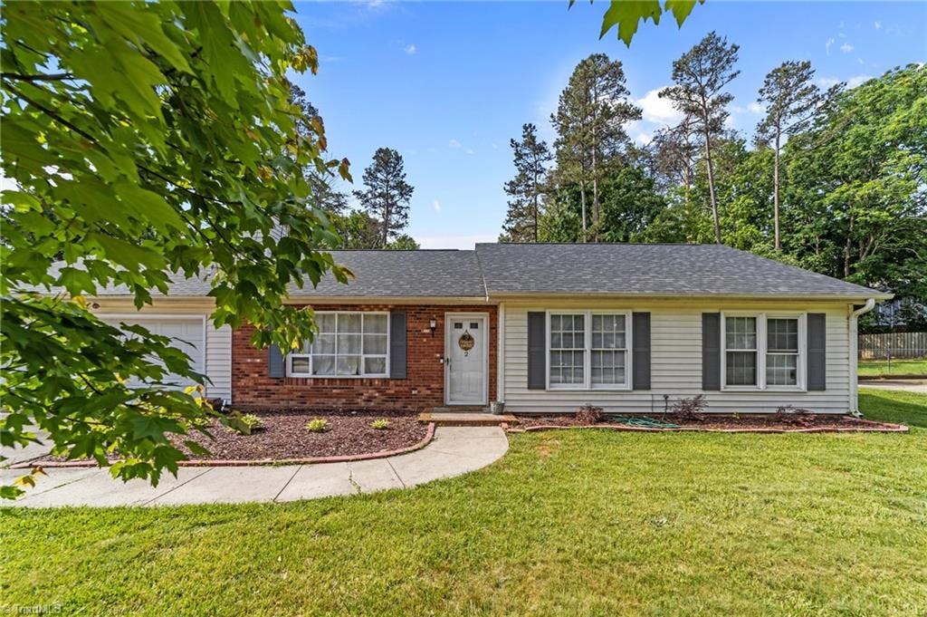 Exterior photo of 2532 White Fence Way, High Point NC 27265. MLS: 1104728