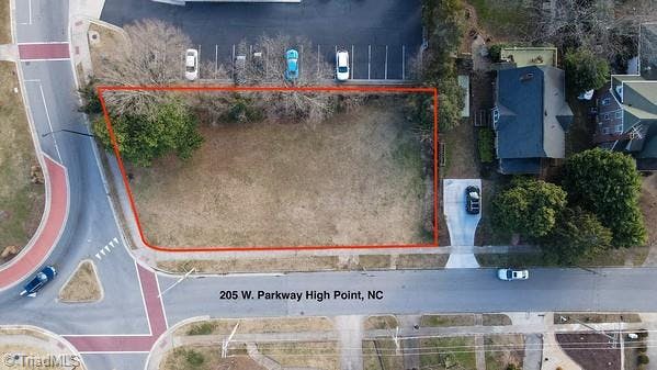 Exterior photo of 205 W Parkway Avenue, High Point NC 27262. MLS: 1131452