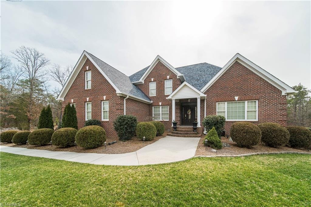 Exterior photo of 310 Cascade Drive, High Point NC 27265. MLS: 1133995