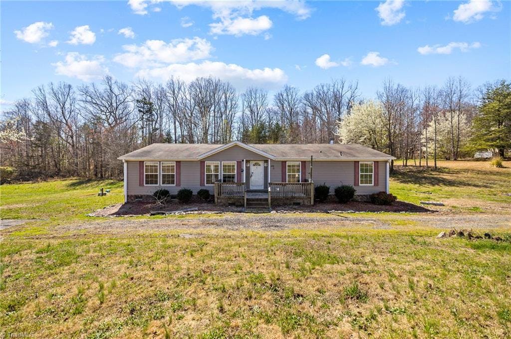 Exterior photo of 200 Steamboat Drive, Reidsville NC 27320. MLS: 1135825