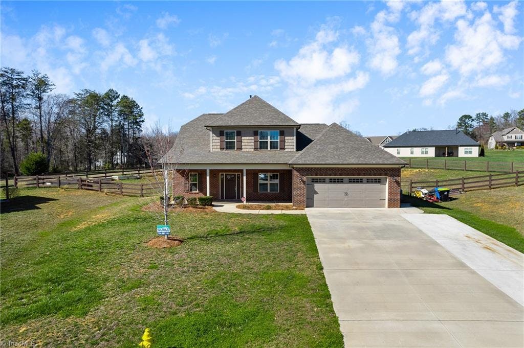 Exterior photo of 115 Westmount Court, Clemmons NC 27012. MLS: 1135861