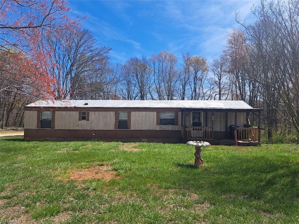 Exterior photo of 1787 Siloam Road, Mount Airy NC 27030. MLS: 1137244