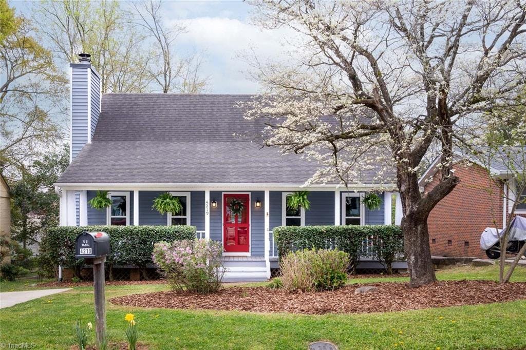 Charming Cape Cod Inspired 3 Bedroom Home!
