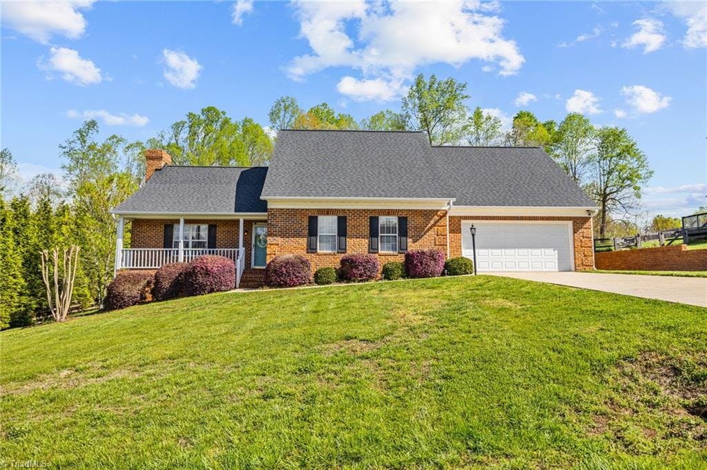 Exterior photo of 9545 White Tail Trail, Kernersville NC 27284. MLS: 1139583