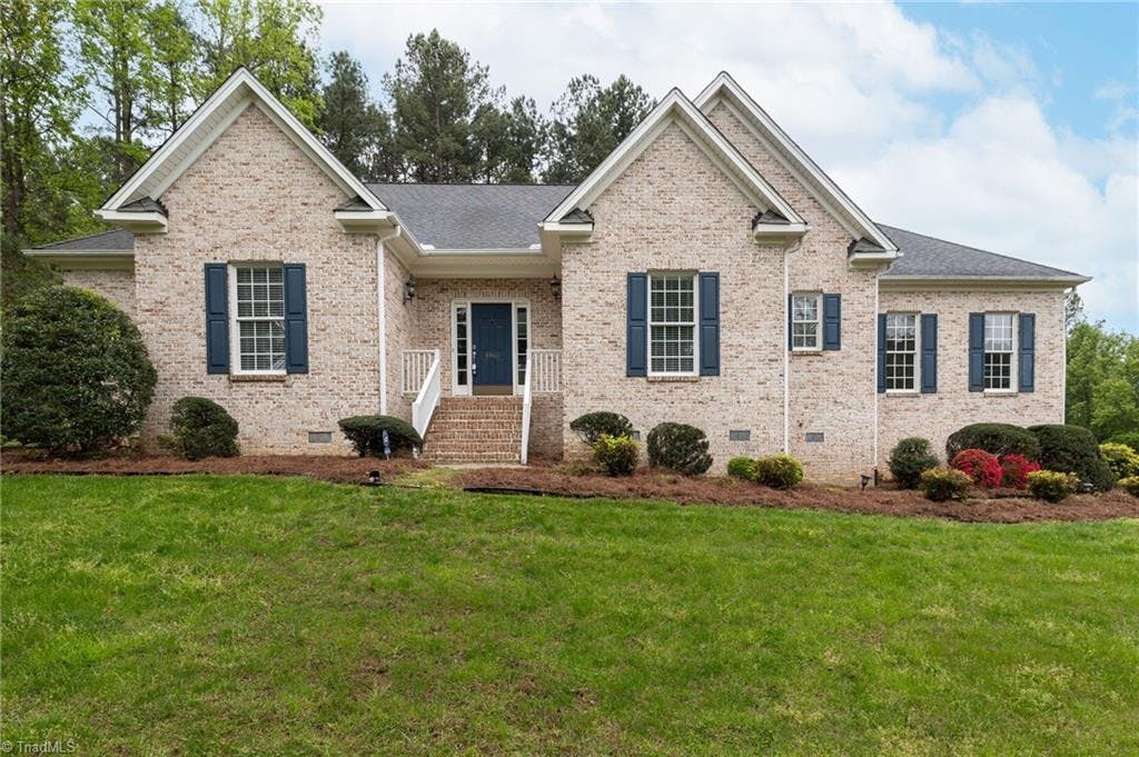 Exterior photo of 6900 Polo Farms Drive, Summerfield NC 27358. MLS: 1139768